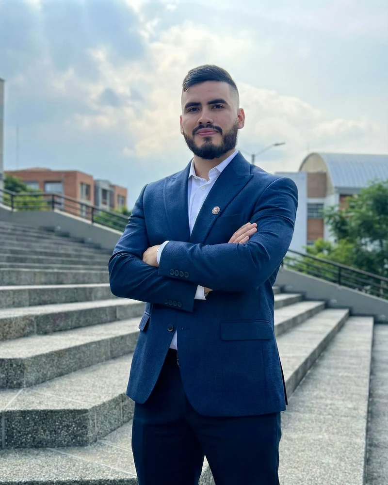 Luis Fernando Correa, fundador de Casa & Firma